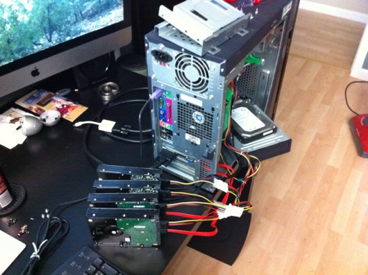 Four SATA drives on 4-Port SATA controller